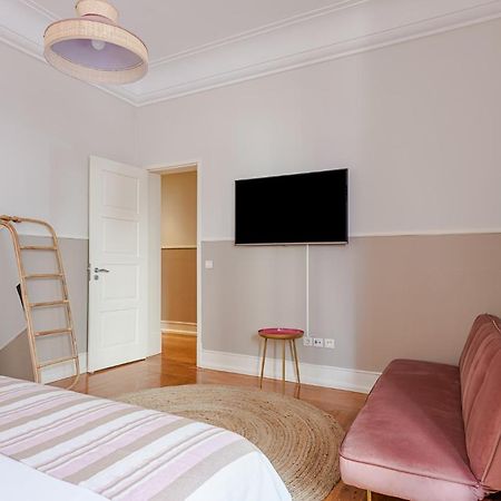 The Local Guest House Lisbon Bagian luar foto