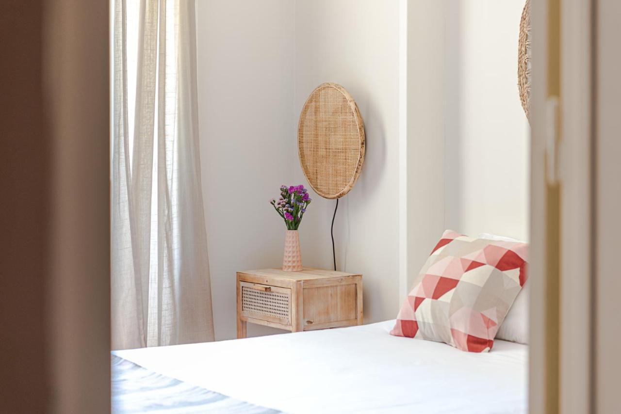 The Local Guest House Lisbon Bagian luar foto