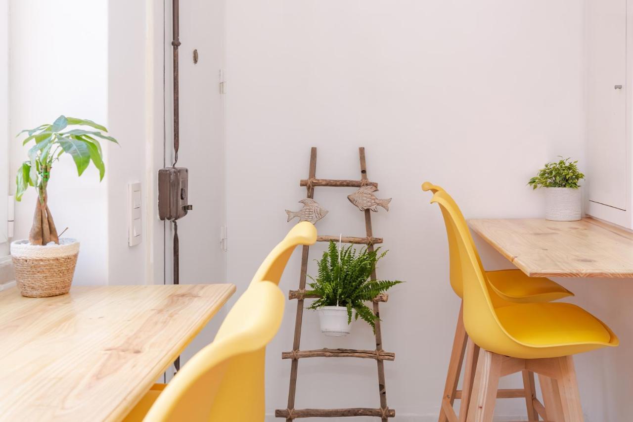 The Local Guest House Lisbon Bagian luar foto